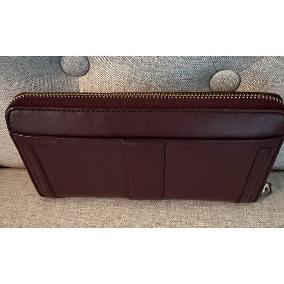 Coach Vintage Campbell Burgundy Leather Wallet Large Zip Gold - Picture 9 of 10